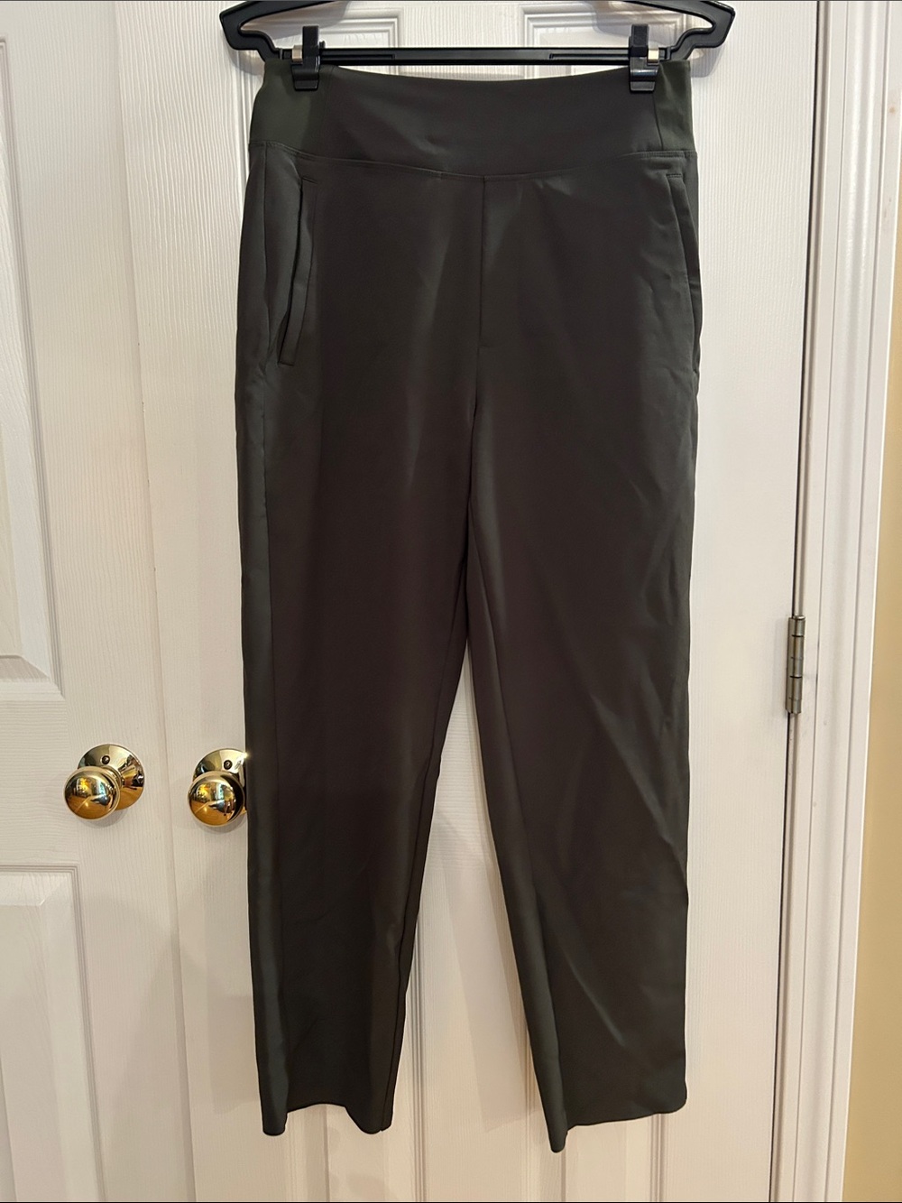 Athleta Brooklyn Pants sz 4 EUC, dark olive, worn once!